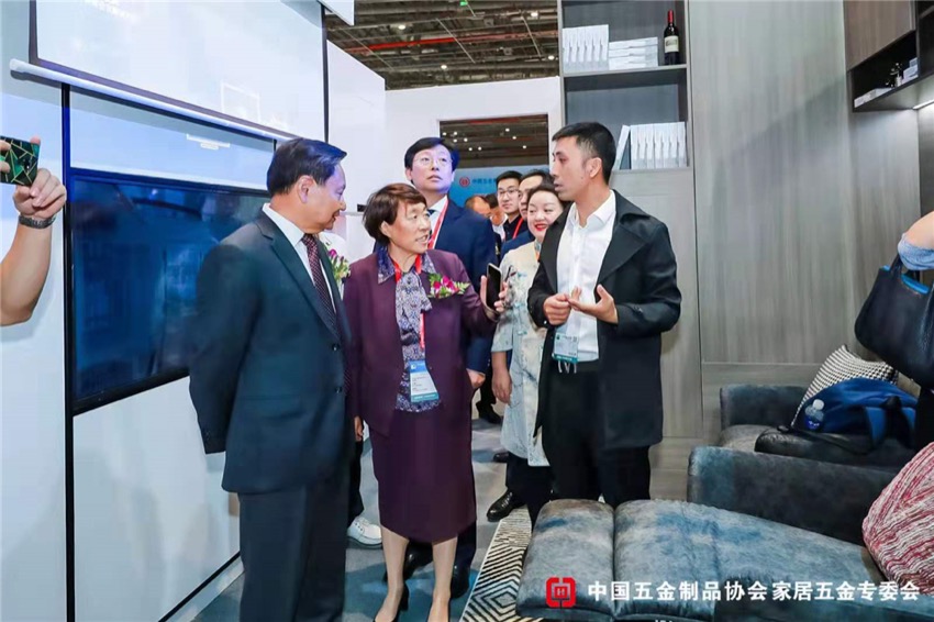 微信图片_201910111306144.jpg