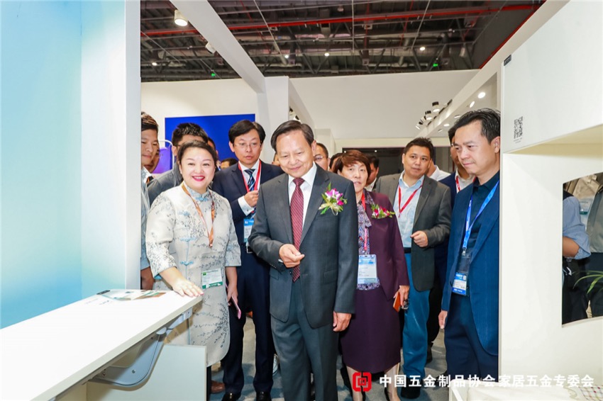 微信图片_201910111306143.jpg